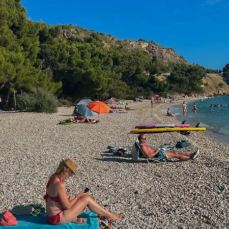 Neda Imotski-makarska By Guide * Donja Glavina